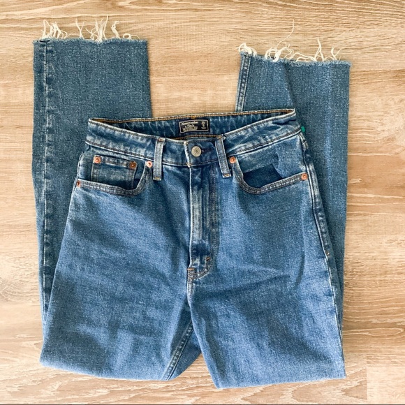 Abercrombie & Fitch Denim - Abercrombie & Fitch Zoe Ankle Straight Leg Jean